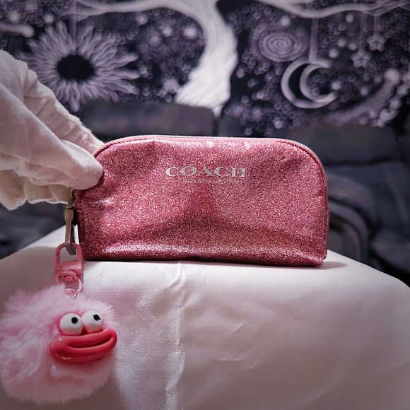 Coach Glittery Pink Coin Pouch make up pouch - Picture 14 of 15